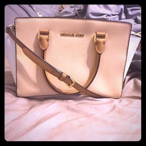 Michael Kors 2 toned handbag